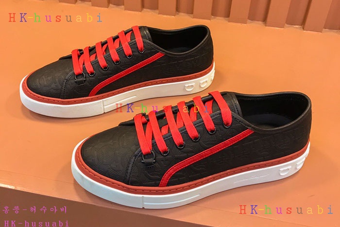 NEW 페라가모 스니커즈 신상 F 766520
