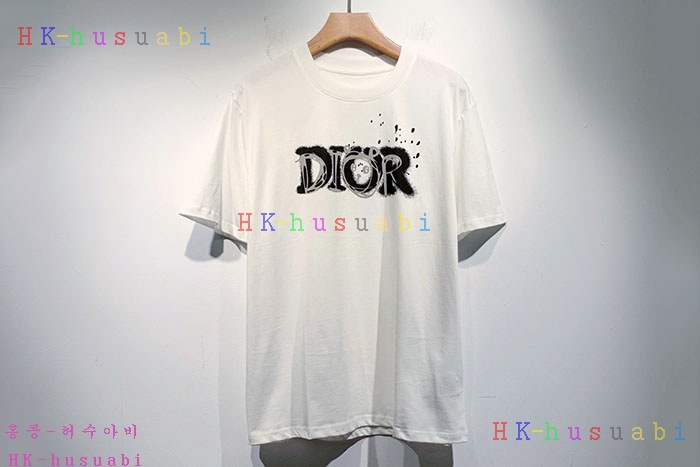 NEW 디올 반팔티 신상 DR 728820