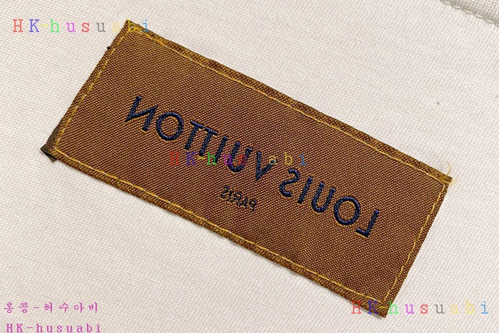 NEW 루이비통 반팔티 신상 LV 7266364