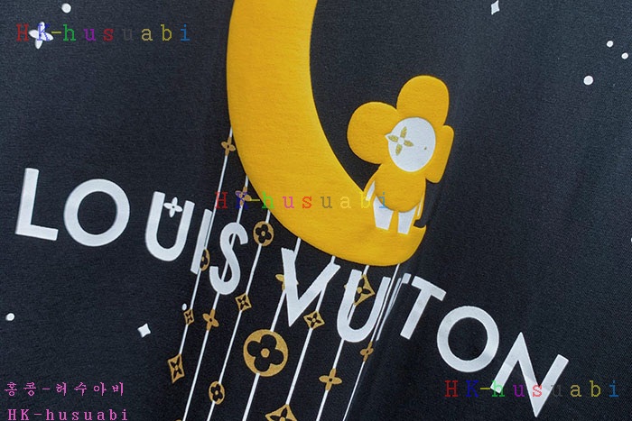 NEW 루이비통 반팔티 신상 LV 7266368