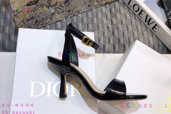 NEW 디올 신발 신상 DR 725562