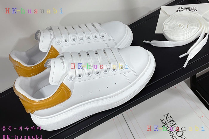 NEW 알렉산더맥퀸 스니커즈 신상 MQ668559