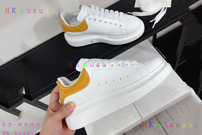NEW 알렉산더맥퀸 스니커즈 신상 MQ668559