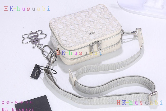 ★미러급★ 디올 메신저 파우치백 DR 937245