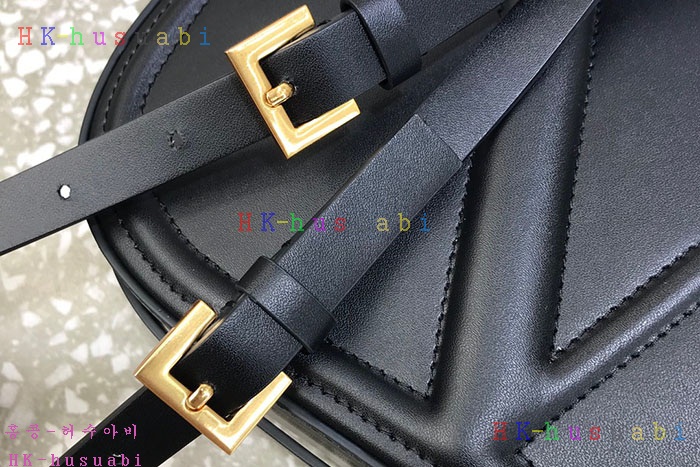 ★미러급★발렌티노 V로고 카메라백 V 555720-2