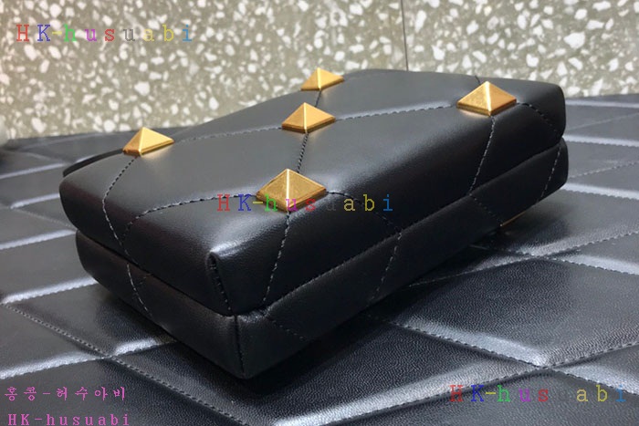 ★미러급★발렌티노 로만 스터드 숄더백 V 573320-4