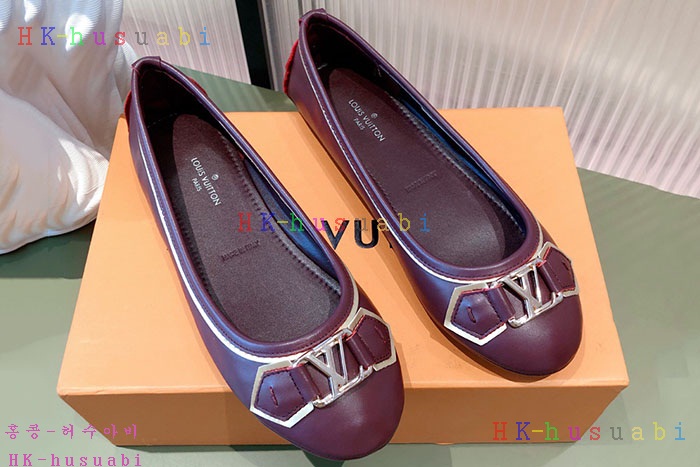 NEW 루이비통 스니커즈 신상 LV 724484