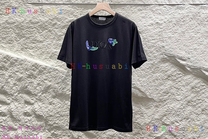 NEW 디올 반팔티 신상  DR 8585021