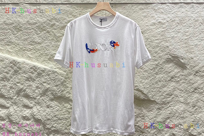 NEW 디올 반팔티 신상  DR 8585021