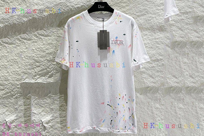 NEW 디올 반팔티 신상  DR 8585022