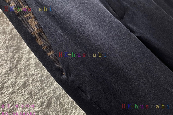 NEW 펜디 반바지 신상 F 857720
