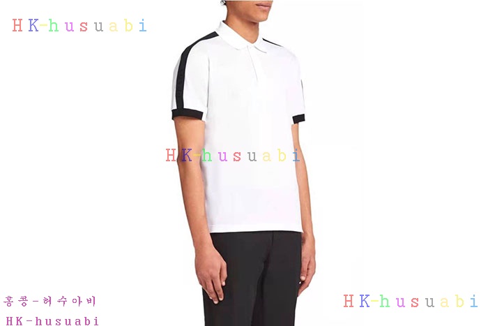 NEW 프라다 반팔티 신상 P 775812