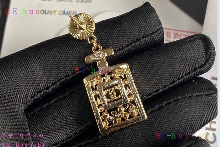 NEW 샤넬 귀걸이 신상 C 572255