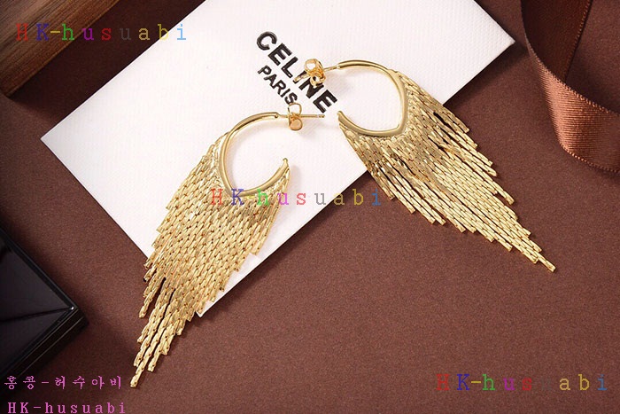 NEW 셀린느 귀걸이 신상 C 5528221