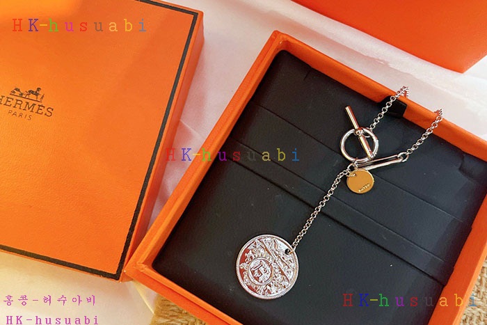 NEW 에르메스 목걸이 신상 H 72567