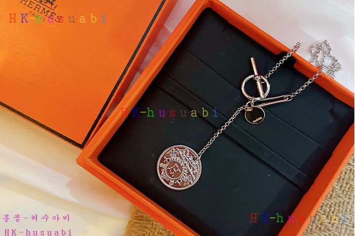 NEW 에르메스 목걸이 신상 H 72567