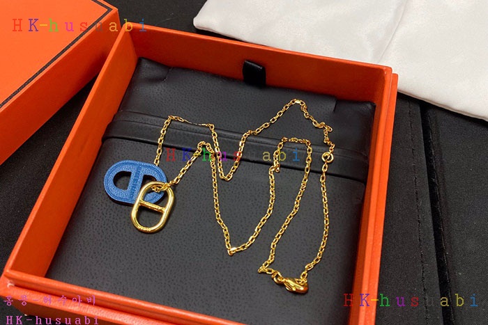 NEW 에르메스 목걸이 신상 H 72555