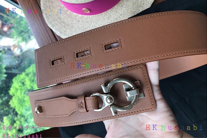 NEW 페라가모 벨트 신상 F557897