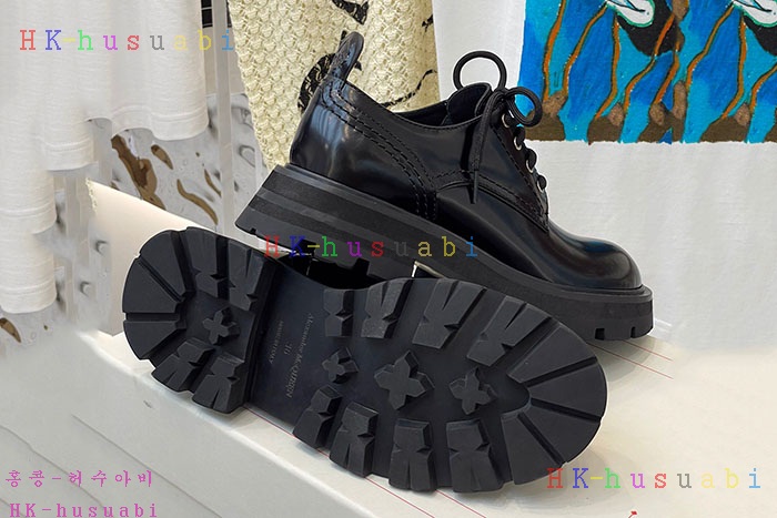 NEW 알렉산더맥퀸 신발 신상 MQ557213