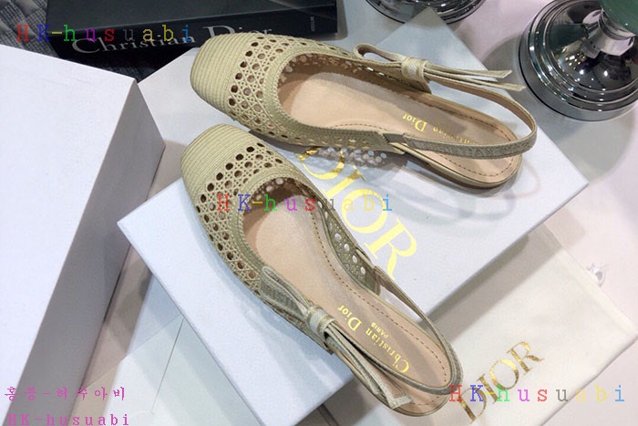 NEW 디올 신발 신상 DR 776558