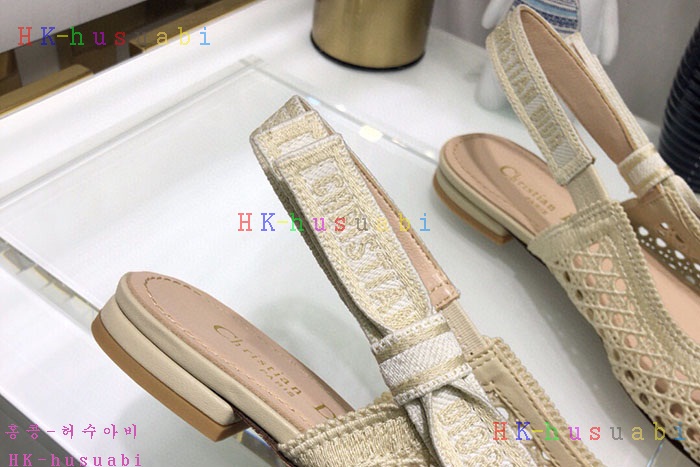 NEW 디올 신발 신상 DR 776558