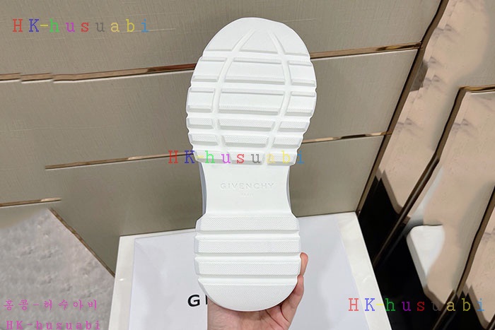 NEW 지방시 스니커즈 신상 GV 744722