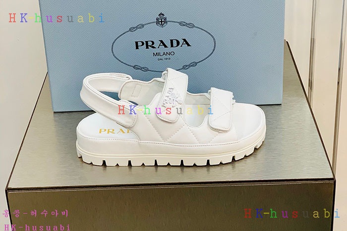 NEW 프라다 샌들 신상 P 242551