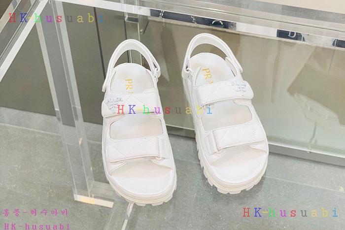 NEW 프라다 샌들 신상 P 242551