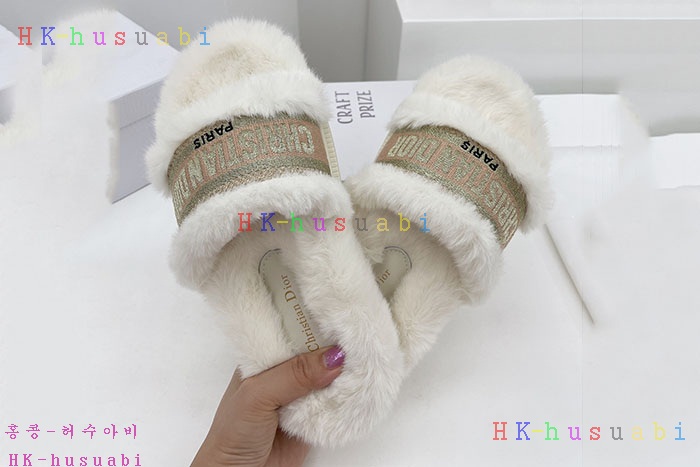 NEW 디올 슬리퍼 신상 DR 472210