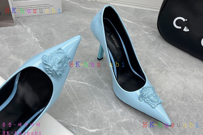 NEW 베르사체 구두 신상 V 2425501