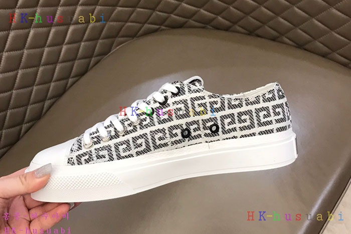 NEW 지방시 스니커즈 신상 GV 733651