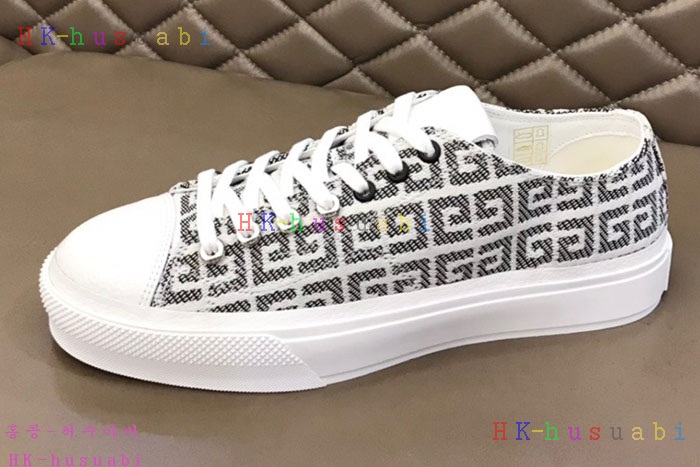 NEW 지방시 스니커즈 신상 GV 733651