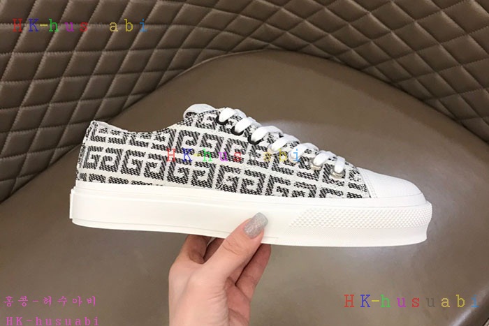 NEW 지방시 스니커즈 신상 GV 733651