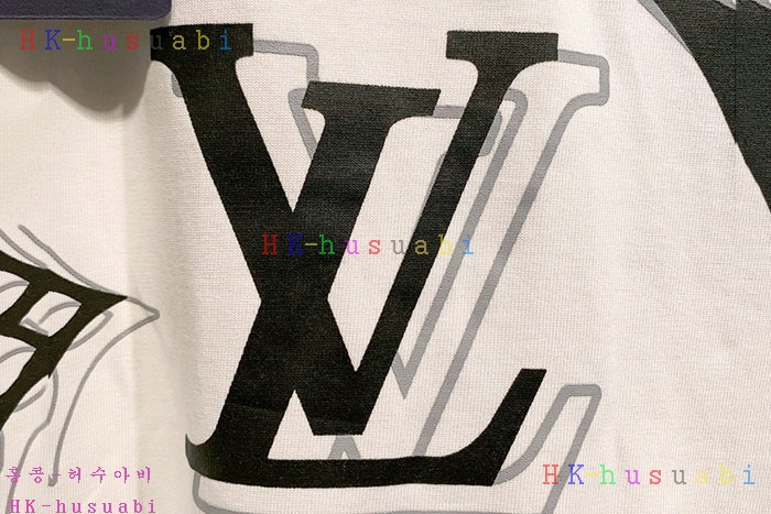 NEW 루이비통 반팔티 신상 LW 158221
