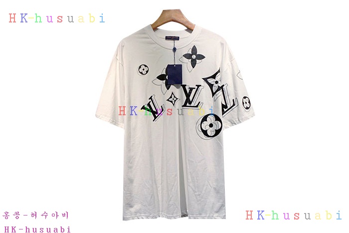 NEW 루이비통 반팔티 신상 LW 158221