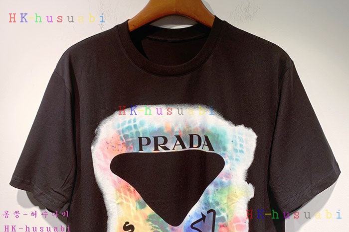 NEW 프라다 반팔티 신상 P 4717240