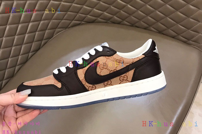 NEW 구찌 스니커즈 신상 GU 1428526