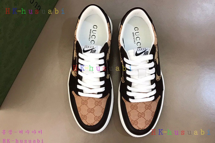 NEW 구찌 스니커즈 신상 GU 1428526