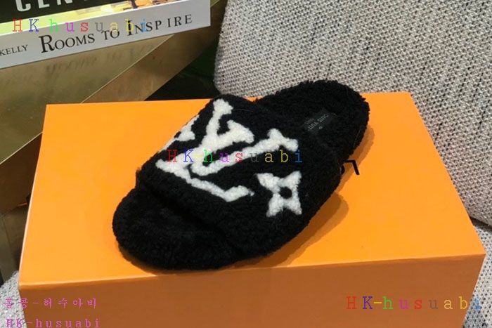 NEW 루이비통 신발 신상 LV 3688241