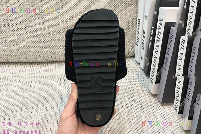 NEW 루이비통 신발 신상 LV 3688241