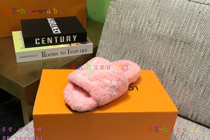 NEW 루이비통 신발 신상 LV 3688248