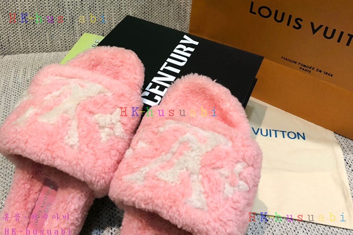 NEW 루이비통 신발 신상 LV 3688248