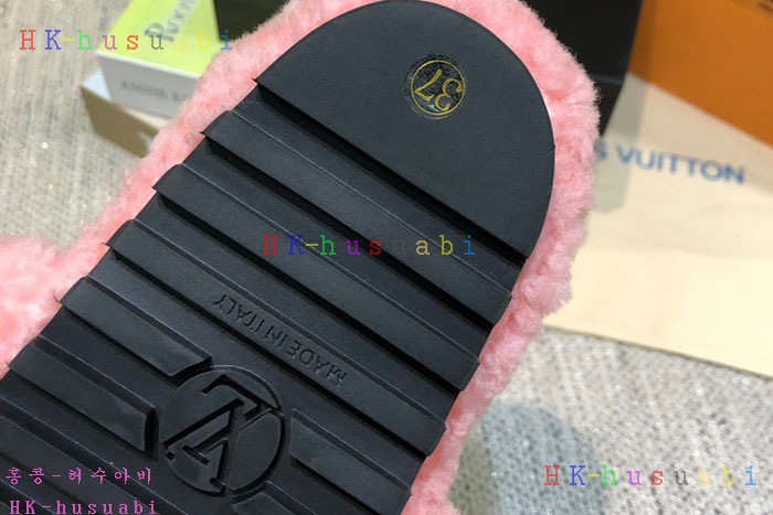 NEW 루이비통 신발 신상 LV 3688248