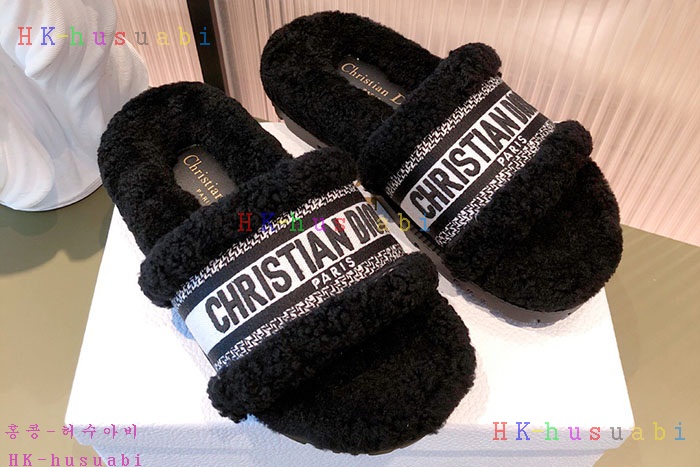 NEW 디올 샌들 신상 DR 255251