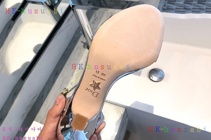 NEW 디올 신발 신상 DR 255256