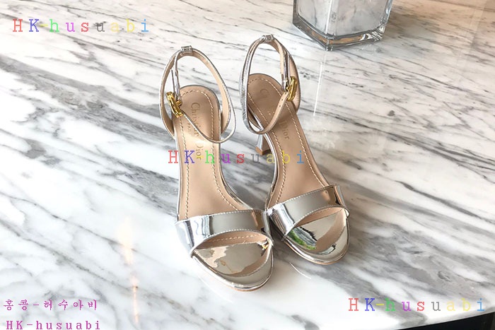 NEW 디올 신발 신상 DR 255256