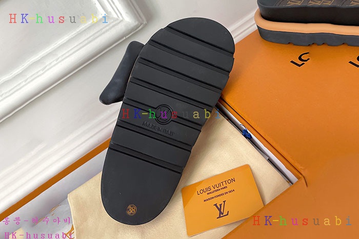 NEW 루이비통 슬리퍼 신상 LV 322220