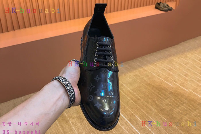 NEW 루이비통 신발 신상 LV 362607
