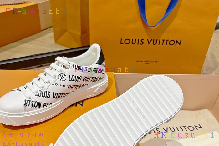 NEW 루이비통 스니커즈 신상 LV 2254221
