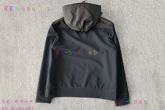 NEW 프라다 자켓 신상 P 2252520